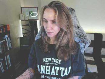 Adamova_Eva bongacams stream image, 12.02.2025 18:40