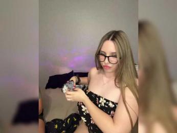 Cris_Mi bongacams stream image