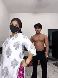 riya190 stripchat stream image