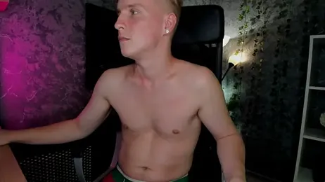 AlexxSweet stripchat stream image