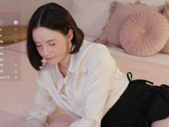 MissEssie bongacams stream image, 03.08.2025 12:50