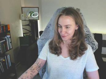 Adamova_Eva bongacams stream image, 13.02.2025 19:20