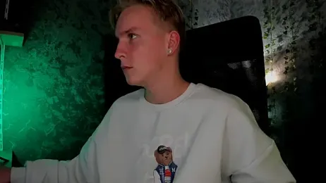 AlexxSweet stripchat stream image