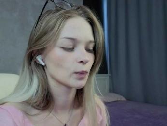 vialeta-baby bongacams stream image