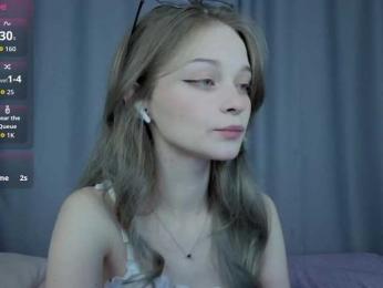 vialeta-baby bongacams stream image
