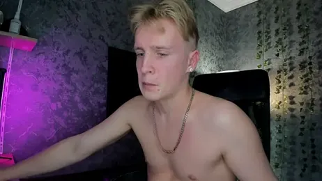 AlexxSweet stripchat stream image