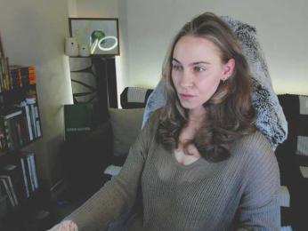 Adamova_Eva bongacams stream image, 14.02.2025 17:30