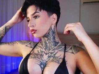 alicee-love camsoda stream image