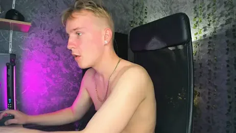 AlexxSweet stripchat stream image