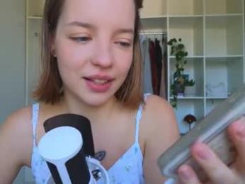 my_mia_ chaturbate stream image, 15.09.2025 10:10