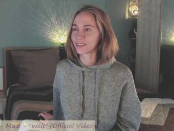 Adamova_Eva bongacams stream image, 17.09.2025 18:40