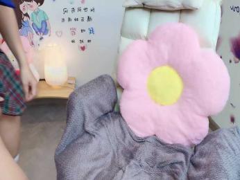 Angela19 bongacams stream image, 18.09.2025 16:10
