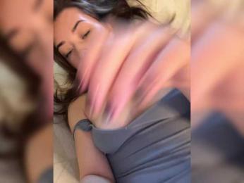 juicy-peachh bongacams stream image, 22.09.2025 05:30