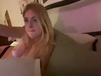 sinfulblonde1 stripchat stream image, 19.02.2025 02:20