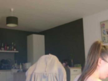 EmilyxJames bongacams stream image, 07.10.2025 19:00