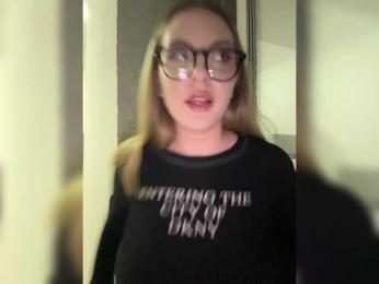 Cris_Mi bongacams stream image