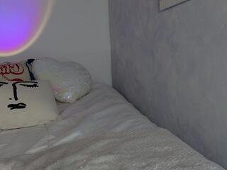 Alyssa Bonett flirt4free stream image, 04.11.2025 22:00