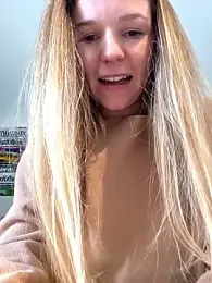 lucie_mehott stripchat stream image, 27.11.2025 08:30