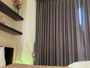 highenough_queen chaturbate stream image