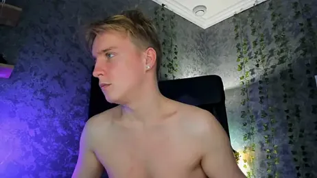 AlexxSweet stripchat stream image