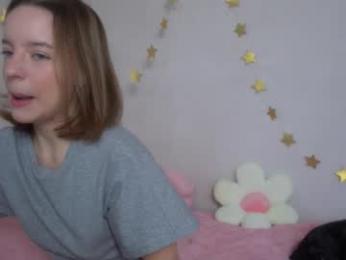 my_mia_ chaturbate stream image, 10.12.2025 09:20