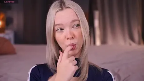 TastyTiffy stripchat stream image