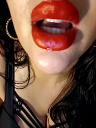 Queen_sousou stripchat stream image, 27.12.2025 22:40