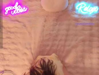 uwuxo chaturbate stream image