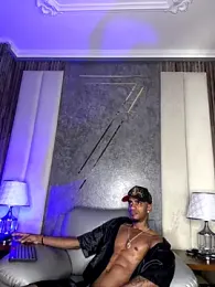 AaronCruz_ stripchat stream image, 02.01.2026 20:00