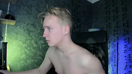 AlexxSweet stripchat stream image