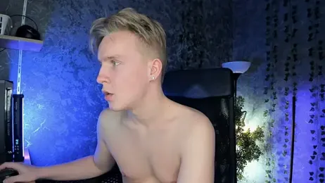 AlexxSweet stripchat stream image