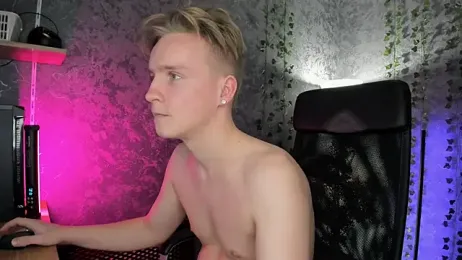 AlexxSweet stripchat stream image