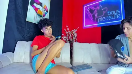 Pleasure_boys_hot stripchat stream image, 04.01.2026 20:00