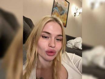 VladaMais bongacams stream image, 05.01.2026 18:00