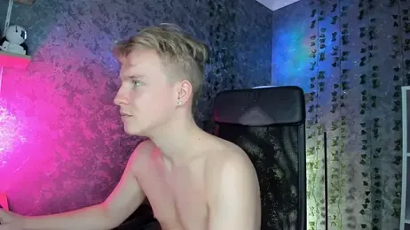 AlexxSweet stripchat stream image