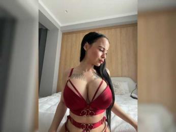 bmw_m8 bongacams stream image