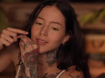 effylowell_ chaturbate stream image, 13.01.2026 01:50