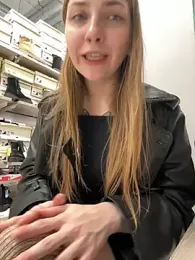 Sunny___Bunny stripchat stream image