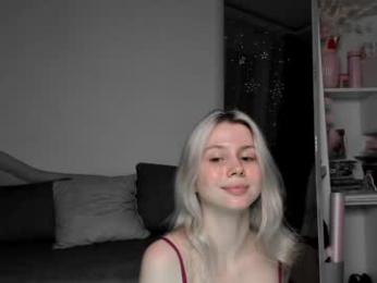 hi_popsy chaturbate stream image, 24.01.2026 17:50
