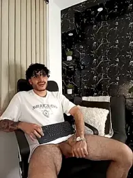 Rafael_Mendezz stripchat stream image