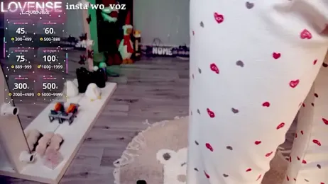 Careful_i_bite stripchat stream image