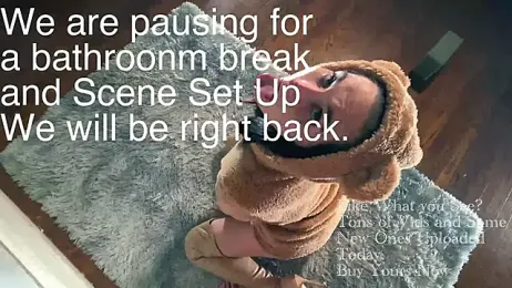 RhiCon stripchat stream image