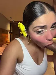 zui_lu stripchat stream image