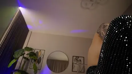 emily_bloom stripchat stream image