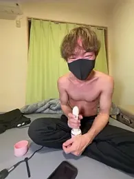 UKI06 stripchat stream image