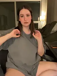 nerdynina stripchat stream image, 01.02.2026 00:20