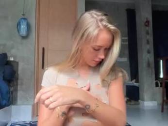 livslifee chaturbate stream image