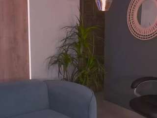 madelinefox camsoda stream image