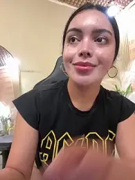 TS-SimplyTheBest stripchat stream image