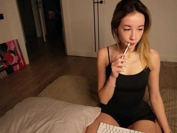 emely1benz bongacams stream image